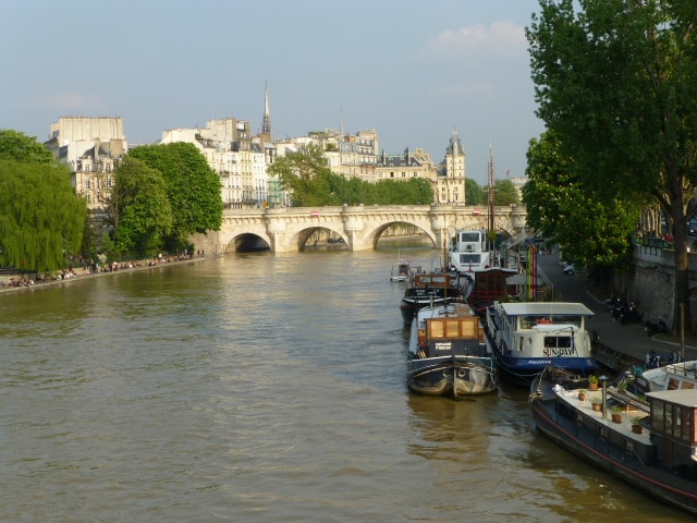 Living on the Seine