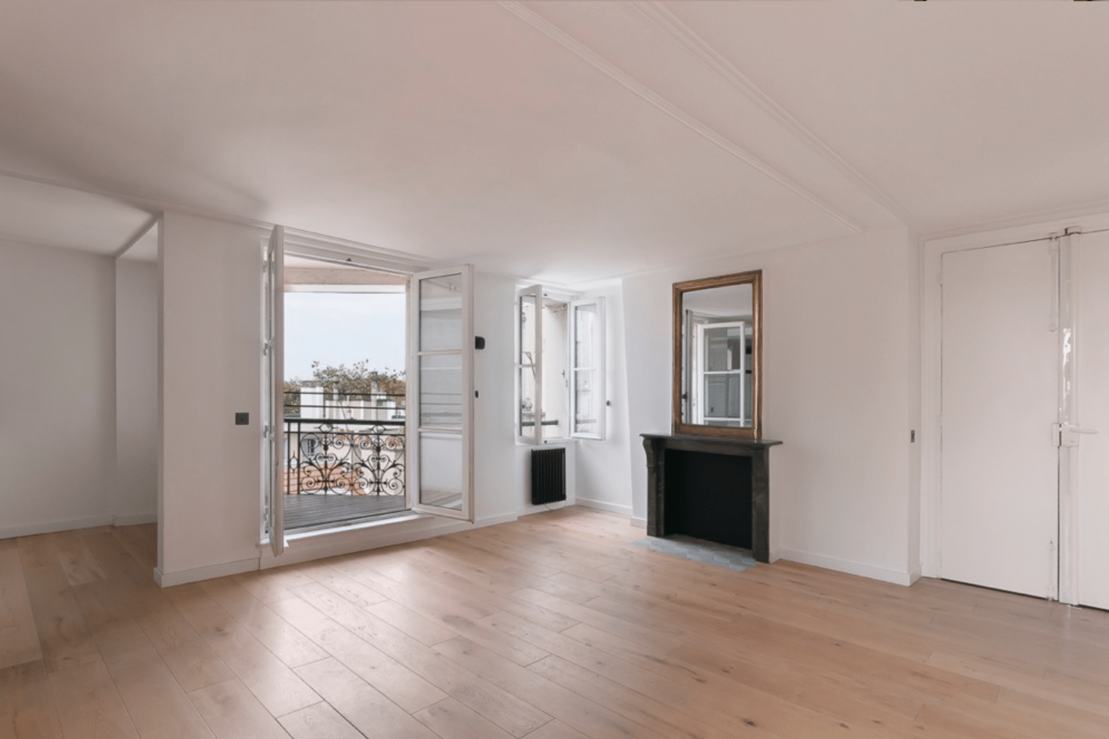 Bourgogne Varenne — Paris Property Group