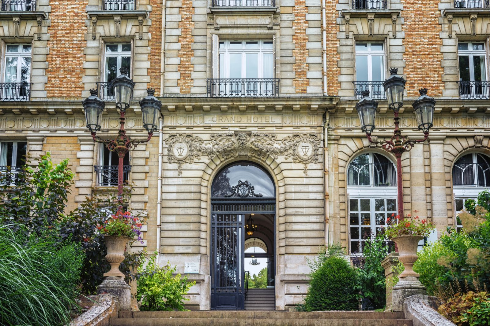  Paris  luxury  properties being sold within minutes  Paris  