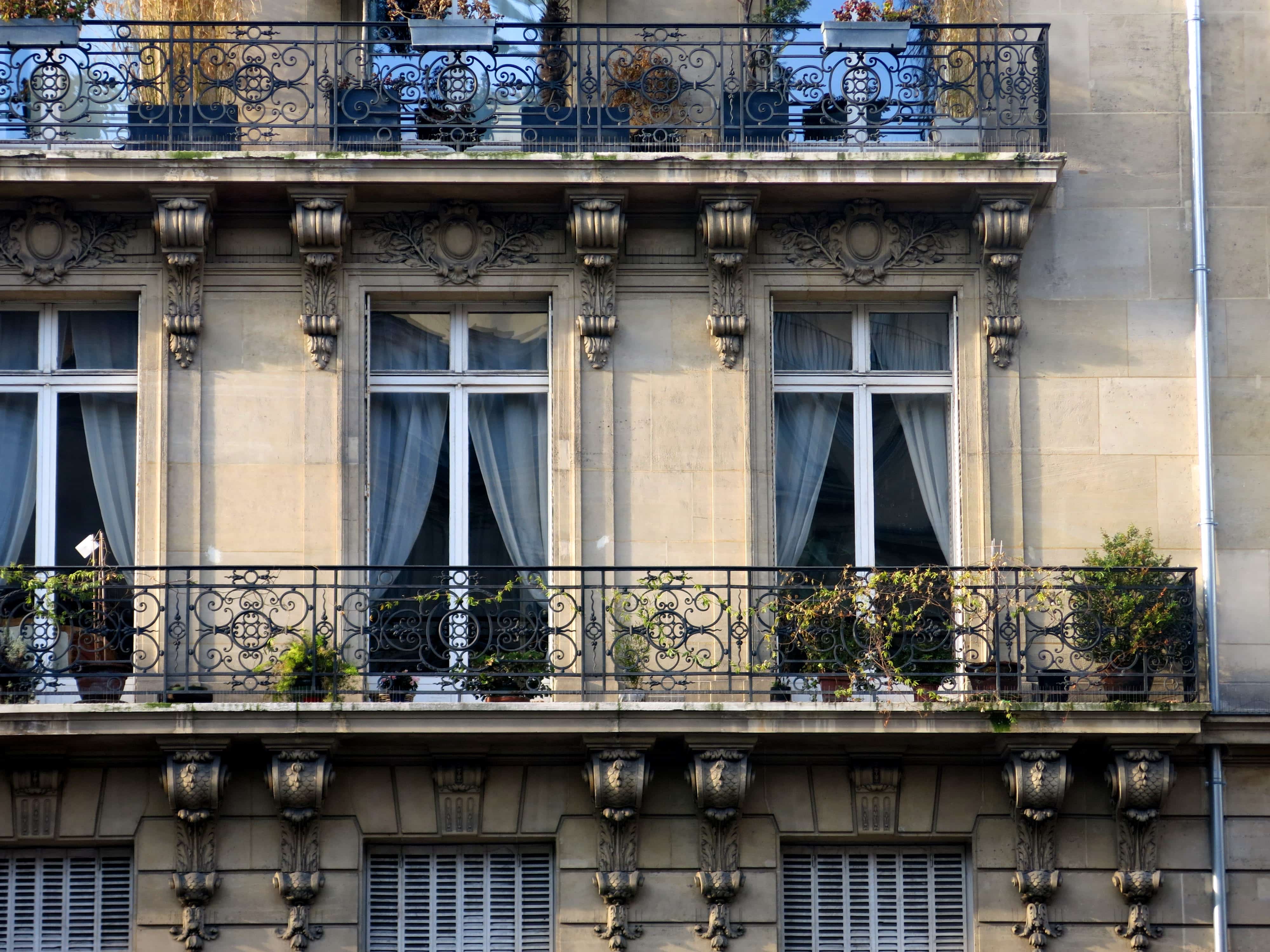 Paris real estate after quarantine: terraces and balconies driving up