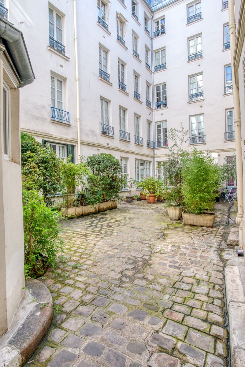 Rue de Buci — Paris Property Group